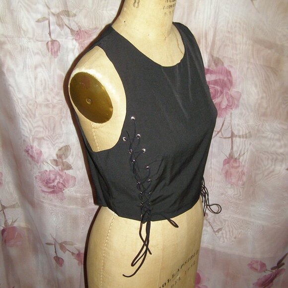 NWT size L 8-10 MUSTARD SEED Lace up crop top - Picture 4 of 9